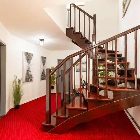 Highnest Apartman *