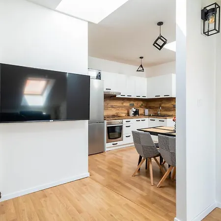 Апартаменты Highnest Братислава